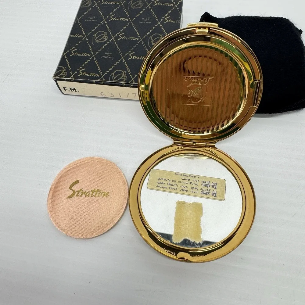 N/A vintage stratton